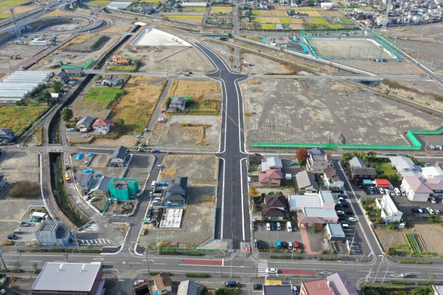令和２年度　恩片工ー９　都市計画道路片山宮川線道路築造工事が完成しました